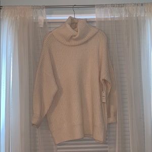 Forever 21 oversized turtleneck sweater NWT